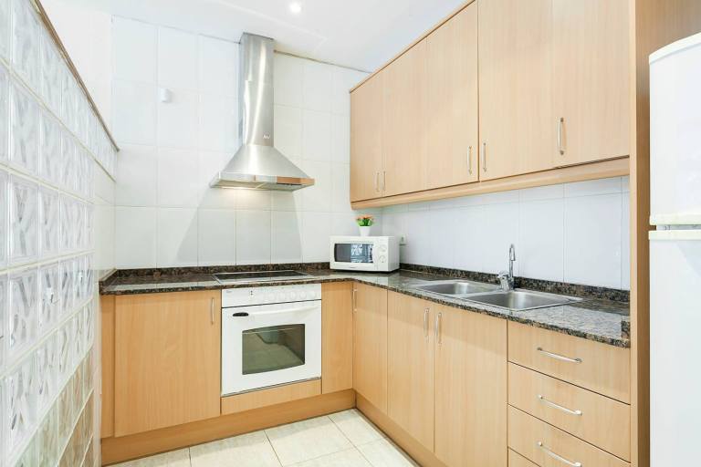 PLAZA DE PEDRÓ 8-10.1